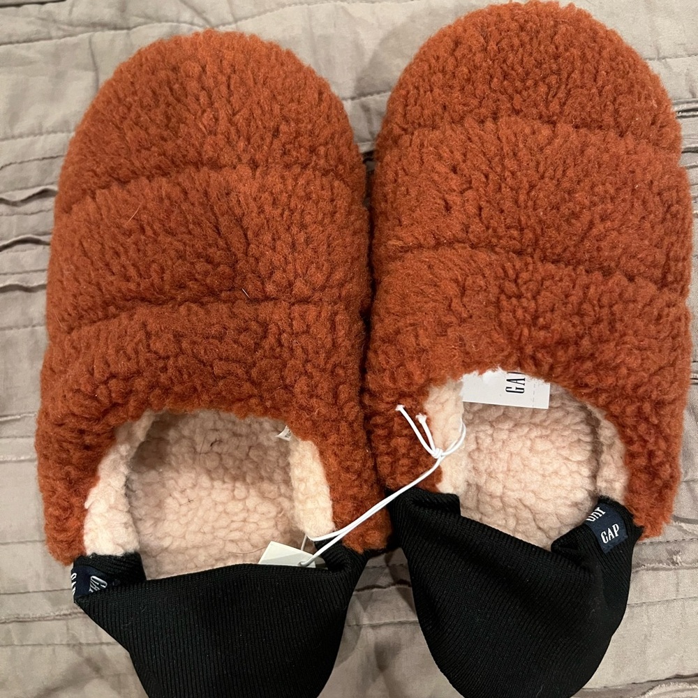 GAP Rust Orange Fuzzy Slippers